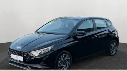 Gebraucht Hyundai i20 Comfort 101 PS (74 kW) 2025 Phantom black Kleinwagen