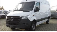 Arktikweiß Gebraucht 2024 Mercedes Sprinter Van | 42.186 € (Fairer Preis)