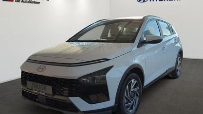 Neu Hyundai Bayon Comfort 101 PS (74 kW) 2025 Atlas white SUV
