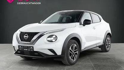 Usado Nissan Juke N-Connecta 114 HP (83 kW) 2025 Branco SUV