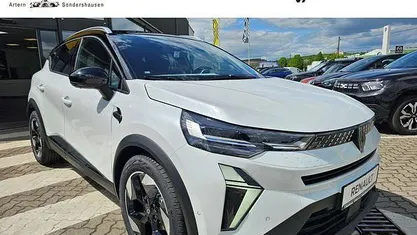 Schwarz (perlmuttweiß metallic und black pearls) Neu 2025 Renault Captur Techno SUV | 30.990 € (Fairer Preis)