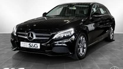 Gebraucht Mercedes C180 Avantgarde 156 PS (114 kW) 2018 Obsidianschwarz Kombi