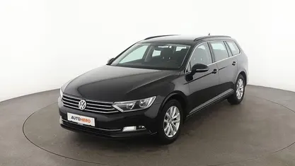 Schwarz Gebraucht 2018 VW Passat Comfortline Kombi | 16.950 € (Fairer Preis)