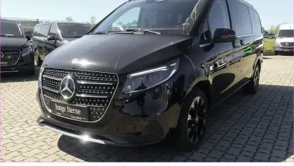 Gebraucht Mercedes V300 Avantgarde 237 PS (174 kW) 2025 Schwarz Van / Kleinbus