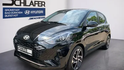 Gebraucht Hyundai i10 Prime 79 PS (58 kW) 2024 Phantom black / met Kleinwagen