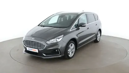 Gebraucht Ford S-MAX Titanium 133 PS (97 kW) 2023 Grau Van / Kleinbus