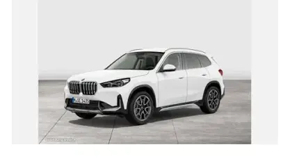 Second-hand BMW X1 Luxury Line 163 CP (119 kW) 2025 Alb SUV