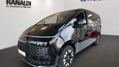 Second-hand Hyundai Staria Signature 224 CP (164 kW) 2025 Monovolum