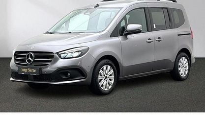 Gebraucht Mercedes T180 Progressive 116 PS (85 kW) 2025 Grau Van / Kleinbus