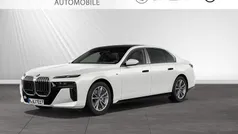 Mineralweiß Gebraucht 2024 BMW 740 M Sport Limousine | 92.888 € (Guter Preis)
