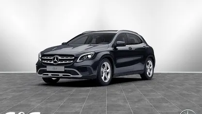 Gebraucht Mercedes GLA180 122 PS (89 kW) 2019 Metalliclack kosmosschwarz SUV