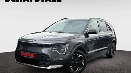 Gebraucht 2023 Kia e-Niro Inspiration SUV | 28.979 € (Fairer Preis)