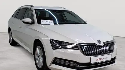Gebraucht Skoda Superb Style 156 PS (114 kW) 2021 Candyweiß uni Kombi