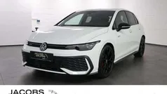 Gebraucht 2024 VW Golf VIII Style Limousine | 38.940 € (Superpreis)