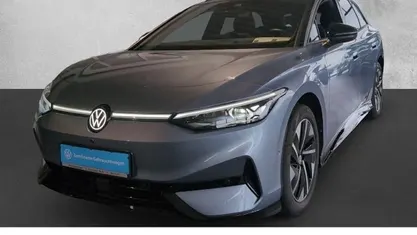 Blau Gebraucht 2024 VW ID.7 Pro Kombi | 53.380 € (Teuer)