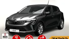 Grau Gebraucht 2025 Renault Clio V Evolution Limousine | 17.688 € (Guter Preis)