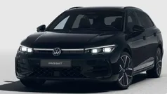 Grenadillschwarz metallic Neu 2025 VW Passat Style Kombi | 55.000 € (Fairer Preis)