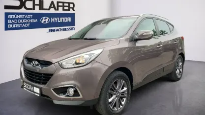 Gebraucht Hyundai ix35 Trend 166 PS (122 kW) 2015 Cashmere brown SUV