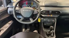 Schwarz Neu 2025 Dacia Sandero Essentiel Kleinwagen | 16.170 € (Guter Preis)