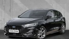 Agate black metallic Gebraucht 2024 Ford Focus ST-Line X Limousine | 26.240 € (Fairer Preis)