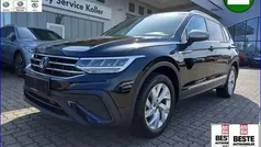 Schwarz Gebraucht 2024 VW Tiguan Allspace SUV | 34.970 € (Superpreis)