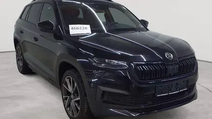 Gebraucht Skoda Kodiaq SportLine 200 PS (147 kW) 2023 Blackmagic perleffekt SUV