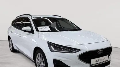 Gebraucht Ford Focus Cool & Connect 120 PS (88 kW) 2022 Frozen white Kombi