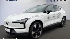 Crystal white pearl Gebraucht 2024 Volvo EX30 Ultra SUV | 39.990 € (Fairer Preis)