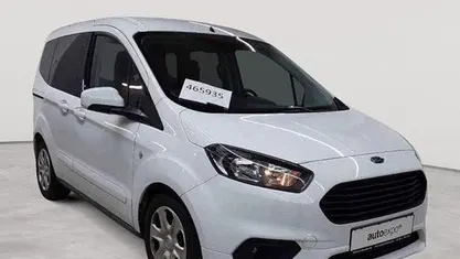 Gebraucht Ford Tourneo Courier Trend 101 PS (74 kW) 2020 Frostweiß Van / Kleinbus
