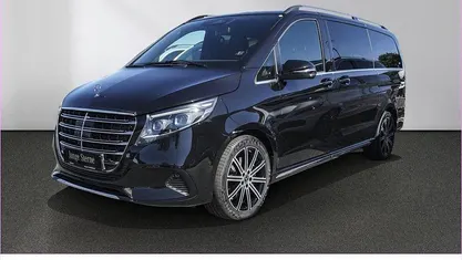 Obsidianschwarz Gebraucht 2025 Mercedes V300 Exclusive Van / Kleinbus | 84.950 € (Guter Preis)