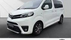 Weiss Gebraucht 2020 Toyota Proace Verso Comfort Kombi | 33.990 € (Fairer Preis)
