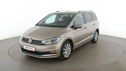 Gebraucht VW Touran Highline 150 PS (110 kW) 2019 Beige Van / Kleinbus