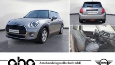 Silber Gebraucht 2018 Mini ONE Pepper Kleinwagen | 16.430 € (Fairer Preis)