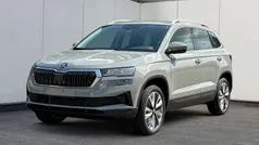 Silber Neu 2025 Skoda Karoq Selection SUV | 36.690 € (Fairer Preis)