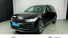 Gebraucht 2024 VW Tiguan Move SUV | 34.990 € (Fairer Preis)