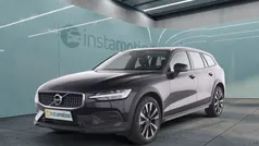 Schwarz Gebraucht 2022 Volvo V60 CC Pro Kombi | 39.640 € (Fairer Preis)