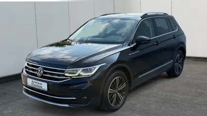 Gebraucht VW Tiguan Elegance 150 PS (110 kW) 2023 Schwarz SUV