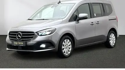 Gebraucht Mercedes T180 Progressive 116 PS (85 kW) 2025 Grau Van / Kleinbus
