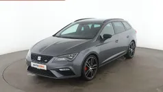 Grau Gebraucht 2017 Cupra Leon Kombi | 19.940 € (Fairer Preis)