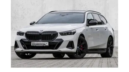 Gebraucht BMW i5 Performance 250 kW (340 PS) 2024 Weiß Kombi