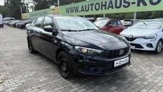 Gebraucht 2023 Fiat Tipo Red Limousine | 19.999 € (Guter Preis)