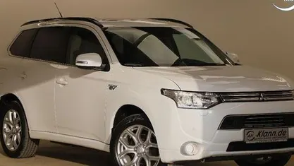 Gebraucht 2014 Mitsubishi Outlander Instyle SUV | 15.999 €