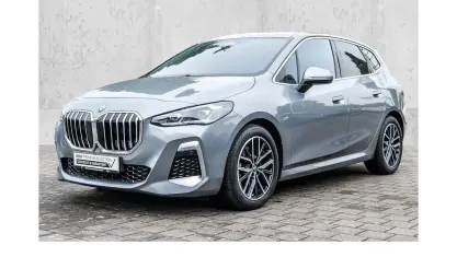 Gebraucht BMW 223 Active Tourer M Sport 204 PS (150 kW) 2023 Grau Van / Kleinbus
