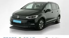 Deep black perleffekt Gebraucht 2024 VW Touran Move Van / Kleinbus | 38.950 € (Fairer Preis)