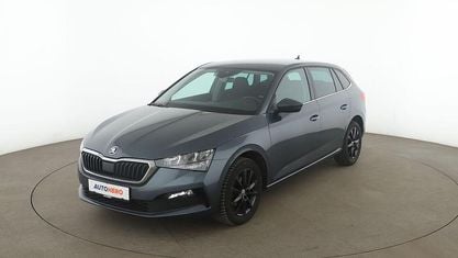 Occasion Skoda Scala Style 150 ch (110 kW) 2020 Gris Citadine