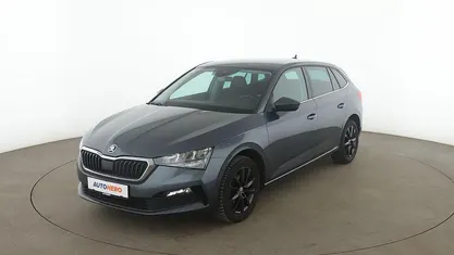 Gebraucht Skoda Scala Style 150 PS (110 kW) 2020 Grau Kleinwagen
