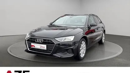 Gebraucht Audi A4 Advanced 150 PS (110 kW) 2022 Mythosschwarz metallic Kombi