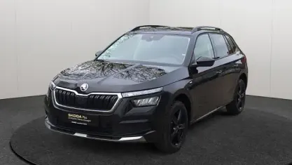 Gebraucht Skoda Kamiq Clever 110 PS (80 kW) 2021 Blackmagic perleffekt SUV