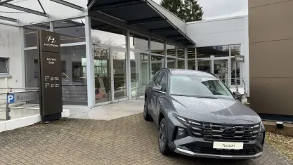 Gebraucht Hyundai Tucson Select 239 PS (175 kW) 2026 Ecotronic grey SUV