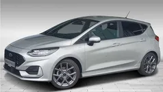 Silber, polarsilber metallic Gebraucht 2023 Ford Fiesta ST-Line Kleinwagen | 18.490 € (Fairer Preis)